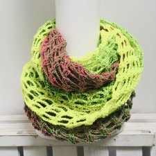 Ażurowy szal komin naszyjnik handmade ombre neon fluo