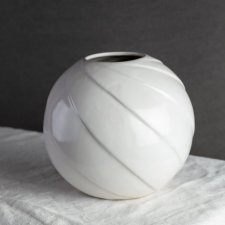 Wazon porcelanowy - kula