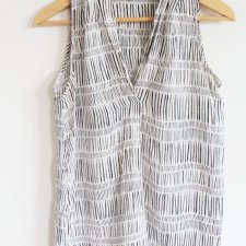Next bluzka vintage czarno-biała ciekawy krój