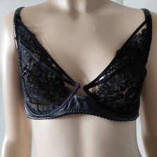 hunkemoller czarny biustonosz 85D