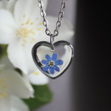 Srebrna zawieszka serce srebrny wisiorek serduszko naszyjnik suszone kwiaty żywica naturalna biżuteria niezapominajki niezapominajka