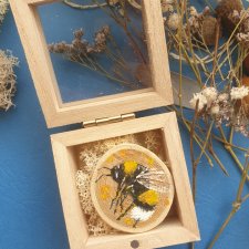 Obraz/magnes ręcznie malowany pszczoła + drewniane pudełko
