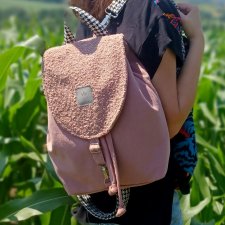 Plecak damski z klapą różowy Salt Lake