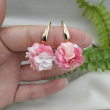 Małe kolczyki kwiaty, klipsy kwiaty, blade różowe kolczyki, kolczyki pastelowe kwiatki
