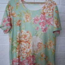 PLUS SIZE KWIATOWA BLUZKA