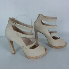 River Island skórzane sandały cream 6 / 39 25,5 cm