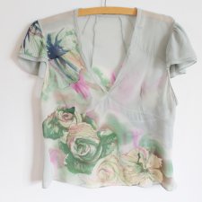 EXCLUSIVE  silk top