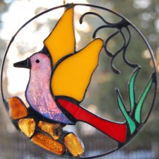Rajski ptak z bursztynem, witraż Tiffany, bursztyn bałtycki