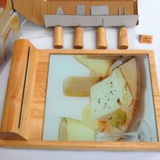 Włoska, drewniana deska do serów z 4 nożami, Easy Life, 35,5 x 26 cm