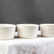Ceramiczne kokilki, miseczki George, Anglia