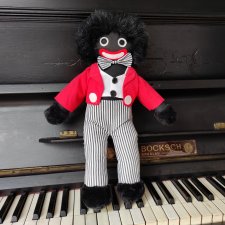 Kolekcjonerska lalka GOLLIWOG - kontrowersyjna lalka Golly Doll