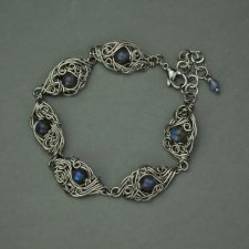 Bransoletka z niebieskimi labradorytami, wire wrapping, stal chirurgiczna, labradoryt
