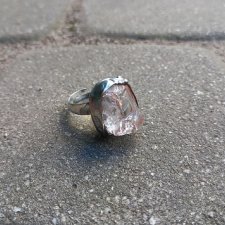 Kryształ - pierścionek regulowany