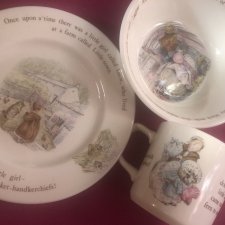 Wedgwood mrs. tiggy - winkle  wedgwood  3 piece set Beatrix Potter design nowy firmowe opakowanie