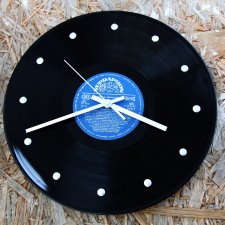 Muzyczny zegar winyl ze srebrnymi wskazówkami i niebieską etykietą, prawdziwa unikatowa płyta winylowa