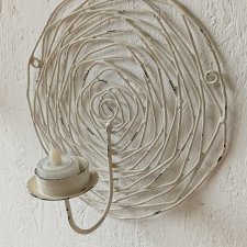 Świecznik metalowy róża