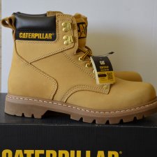 nowe trapery CAT 40