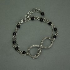 Bransoletka nieskończoność z onyksami czarny onyks stal chirurgiczna wire wrapping