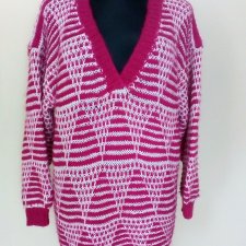 SWETER HANDMADE