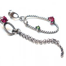 Asymmetric chain-kolczyki