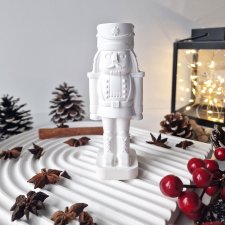 Figurka Dziadek do orzechów white