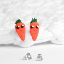 Kolczyki sztyfty -  uśmiechnięte marchewki, warzywa