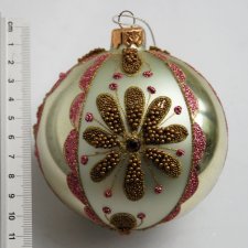 Bombka ręcznie zdobiona w kwiaty, złoto-różowa, 10 cm