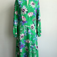 nowa długa zielona sukienka w kwiaty r. 44
