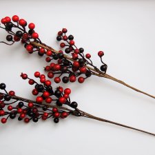 Gałązka świąteczna, czerwone jagody, 55 cm, 2 szt.