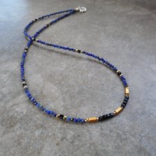 naszyjnik z lapisem lazuli
