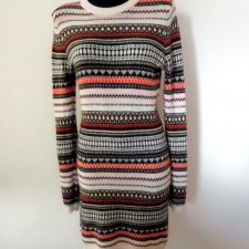 L.O.G.G. -  WZORZYSTA  SUKIENKA