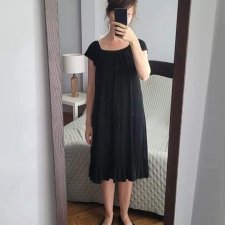 Czarna sukienka vintage z wiskozy