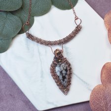 Miedziany naszyjnik wire wrapping z obsydianem śnieżnym #492