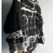 % Designerski hand made sweter z moherem