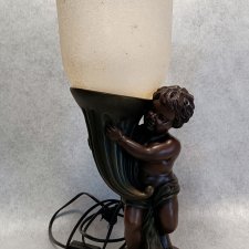 Lampa stołowa z Cherubinem - Putto, Amorek, Aniołek