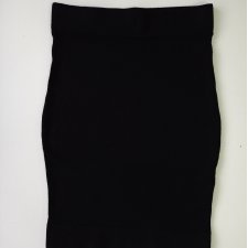 Dzianinowa czarna dopasowana spódnica S