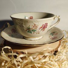 Mosa holenderska porcelana filiżanka i spodek kwiaty hibiskusa