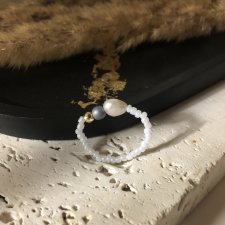 Pierścionek z perłą