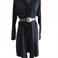 długa narzutka z falbanką onesize