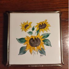 kafelek na metalowej podstawie