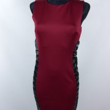 City Goddeess ołówkowa bordowa sukienka z wstawkami 10 - M