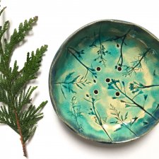 Mydelniczka ceramiczna z roślinkami