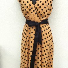 LINDY BAP - SUKIENKA W GROCHY