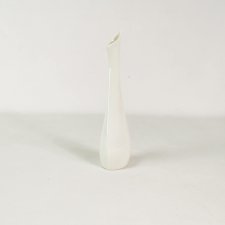 Minimalistyczny wazon porcelanowy, Sgrafo Modern, proj. Peter Muller, lata 60.