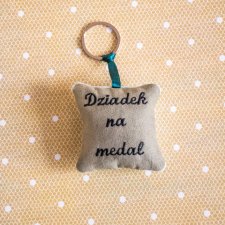 Brelok - Dziadek na medal