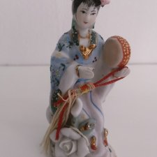 Japońska ceramiczna figurka