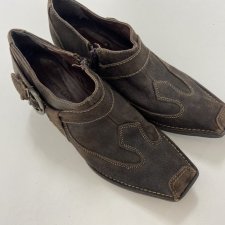 skórzane buty