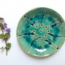 Mydelniczka ceramiczna z roślinkami