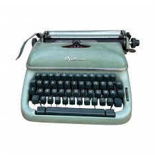 Zielona maszyna do pisania Optima Elite 3, Niemcy, 1958.