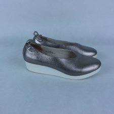 Marks&Spencer buty czółenka leather mały koturn 5 / 38 - 24,5 cm